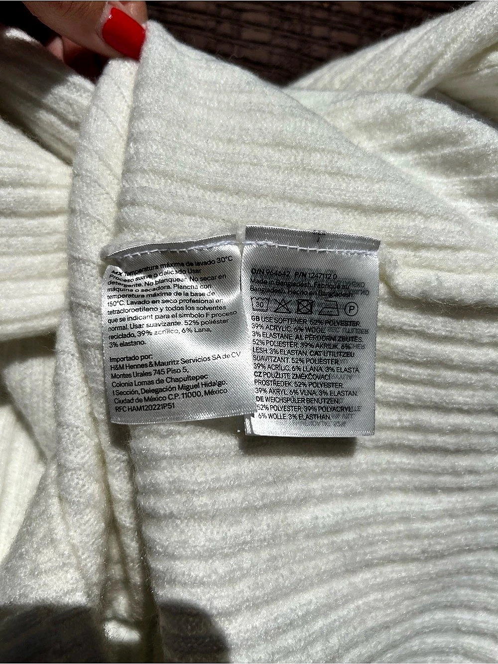 H&M Divided Off-the-Shoulder Rib-Knit Sweater - Picture 5 of 5